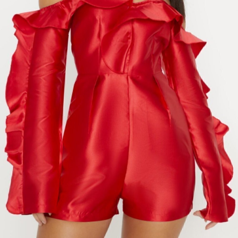 nwt- PrettyLittle Thing- SCARLET/DEVIL ROMPER - Picture 5 of 10